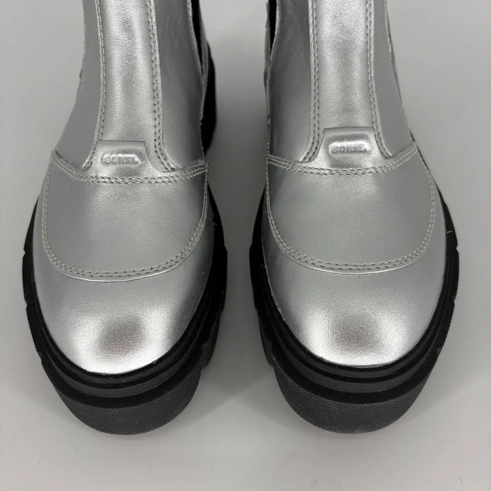 Sorel Caribou X Waterproof Chelsea Boots Silver/Black Women Size 8 Platform